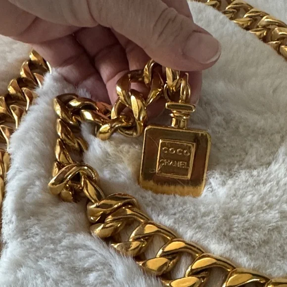 Coco Chanel Gold Double Chain Belt w/ Perfume Bottle (Vintage) Rare Item 36” - Picture 1 of 11